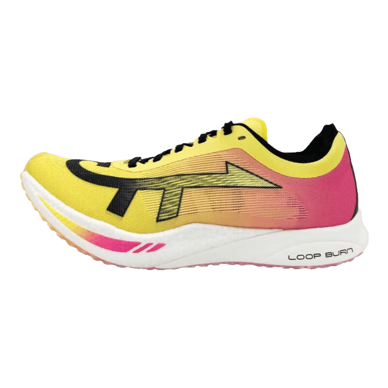 拉松冠军跑鞋助你轻松破纪录！特步160X35PRO：马(图2)